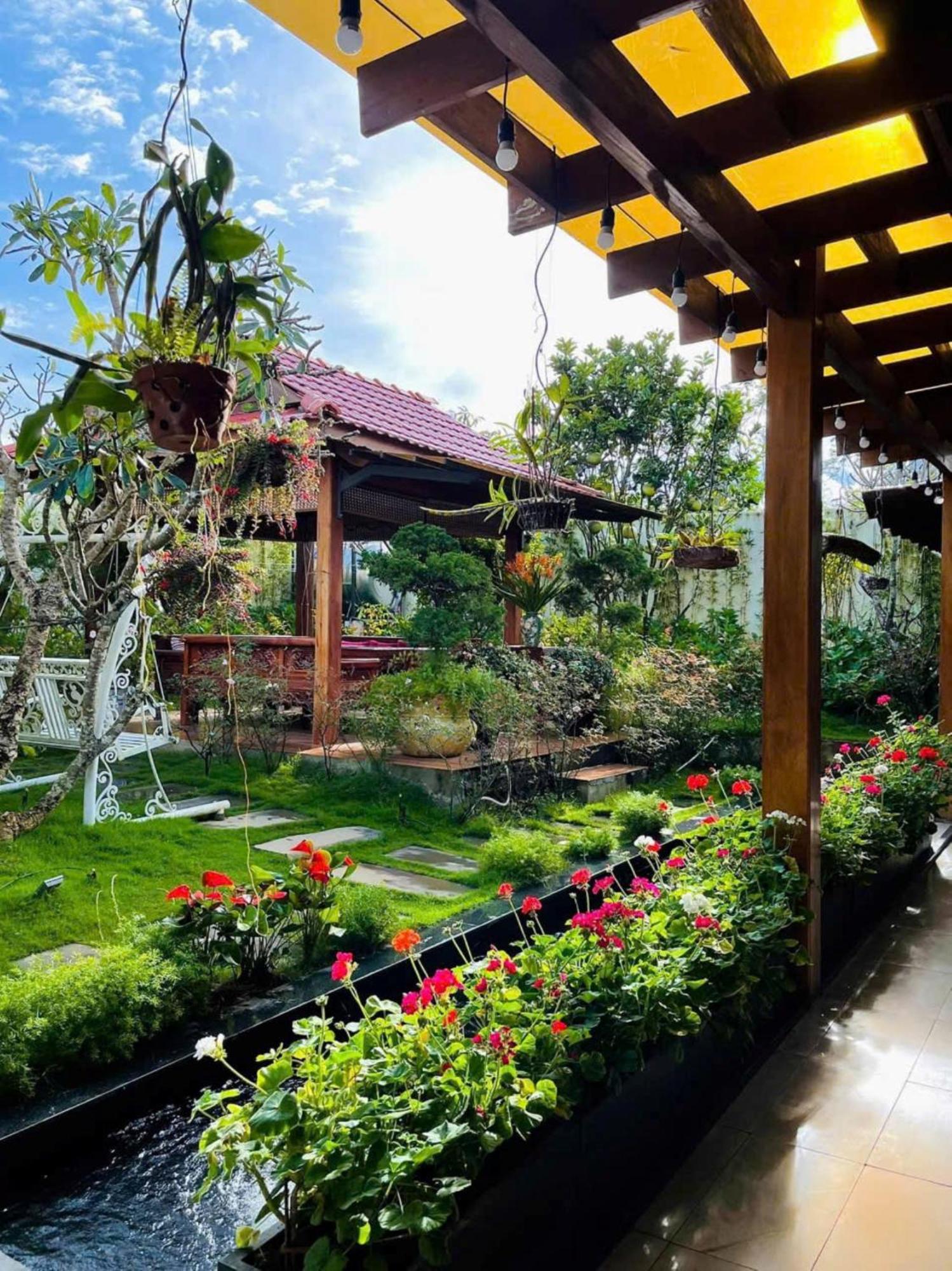 Vuon Tra Homestay Mang Den Kon Von Kla Exterior photo